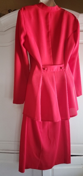 Power Red Blazer and Skirt - Picture 2 of 3